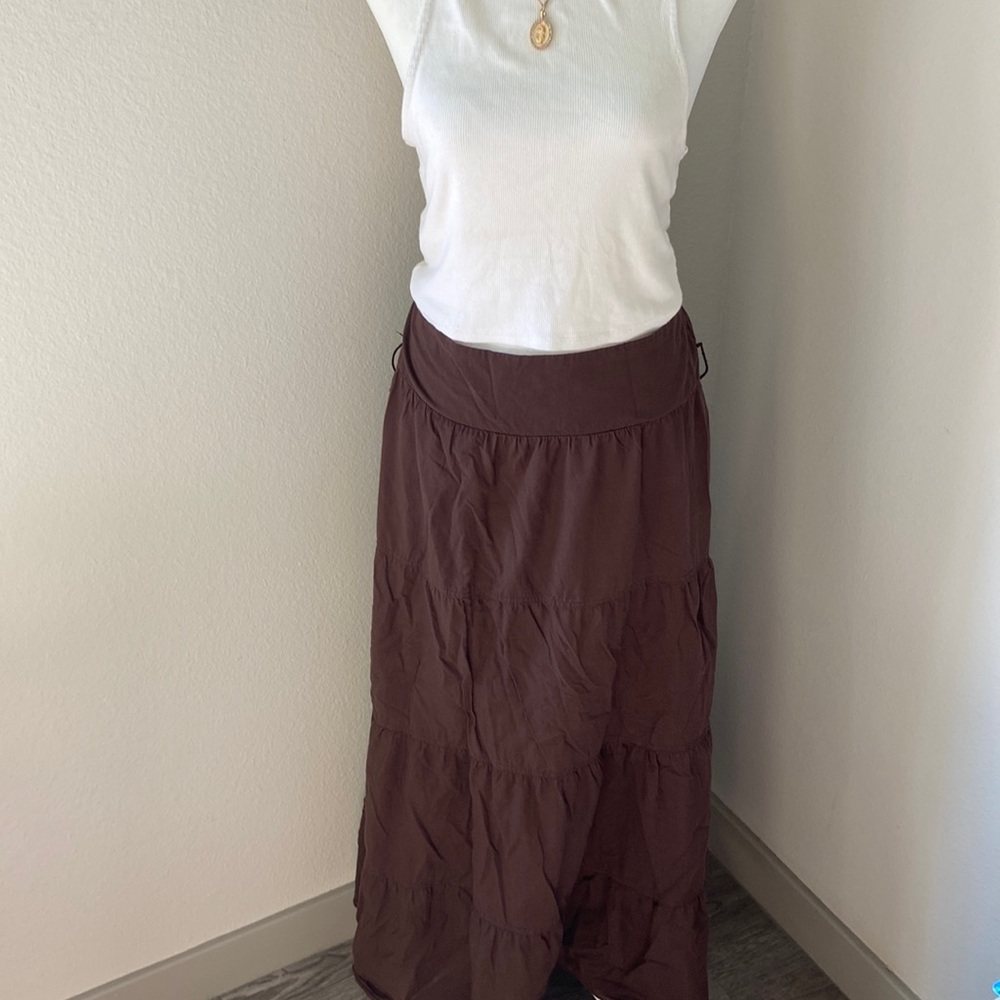 Brown skirt